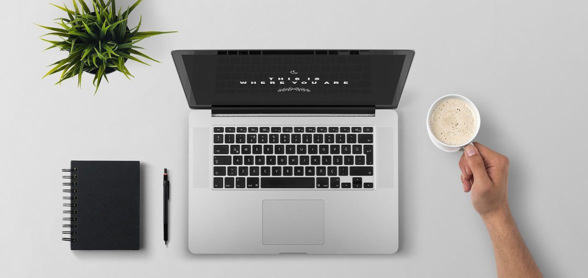 Mac VS PC Laptop For Business